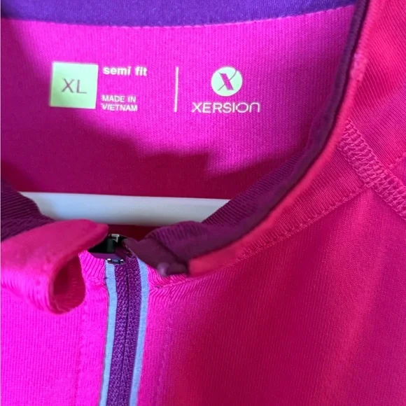 Xersion Fuchsia Long Sleeve Top Size XL - Picture 3 of 4